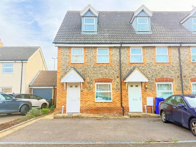 The Presidents, Beck Row, Bury St. 3 bed semi detached house to rent £1,250 pcm £288 pw