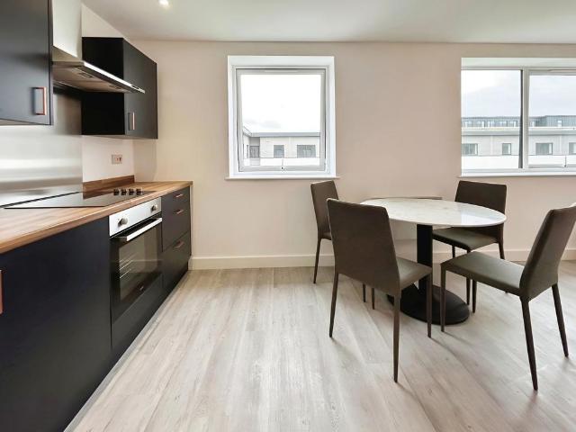 The Printworks, Bingley Road. 2 bed apartment to rent £900 pcm £208 pw