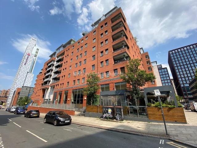The Quadrangle, Lower Ormond Street, Manchester M1, 1 bed flat to rent, £1,100 pcm | PrimeLocation