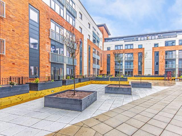 The Quadrant, Sand Pits, Birmingham B1, 1 bed flat to rent, £900 pcm | PrimeLocation