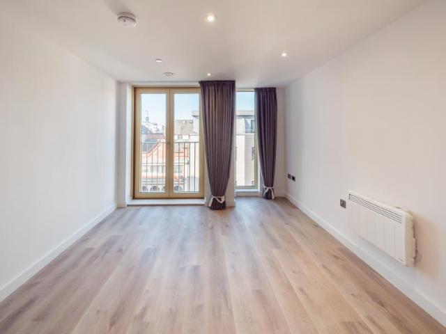 The Quarters Block A, 5 Warwick Street, Manchester, M1 1AU, United Kingdom | 2 bed apartment for rent #140396818 | Rentberry
