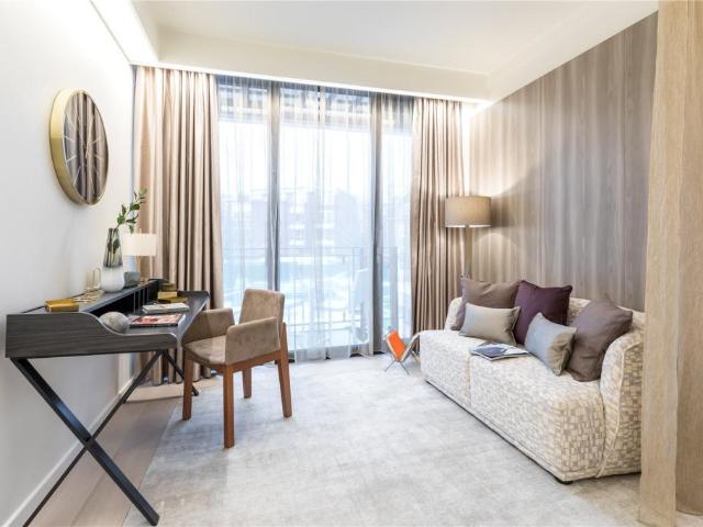The Quarters, Finchley Road, Swiss. Studio to rent £1,998 pcm £461 pw