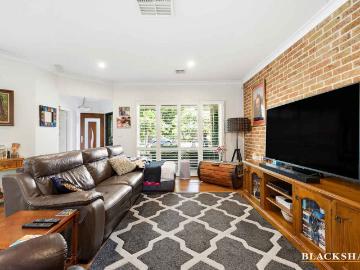 The Quintessential Jerrabomberra Family Home