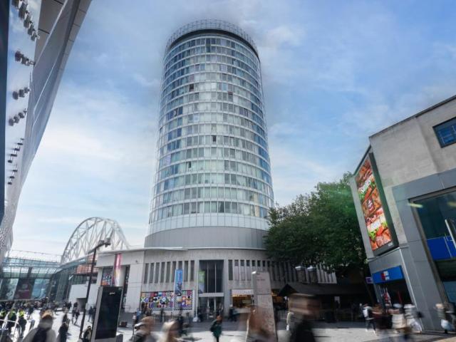 The Rotunda, 150 New Street 1 bed apartment to rent £975 pcm £225 pw