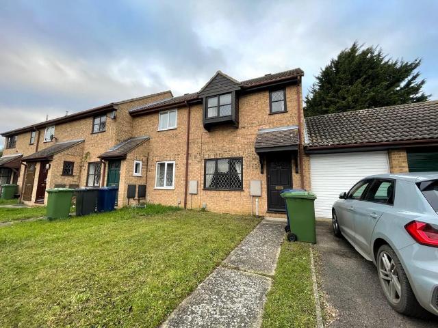 The Rowans, Milton, Cambridge, CB24 3 bed house to rent £1,550 pcm £358 pw