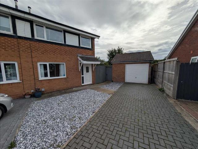 The Rowans, Poulton Le Fylde 3 bed house to rent £950 pcm £219 pw