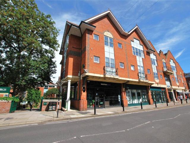 The Royals, Guildford, Surrey GU1, 1 bed flat to rent, £1,350 pcm | PrimeLocation