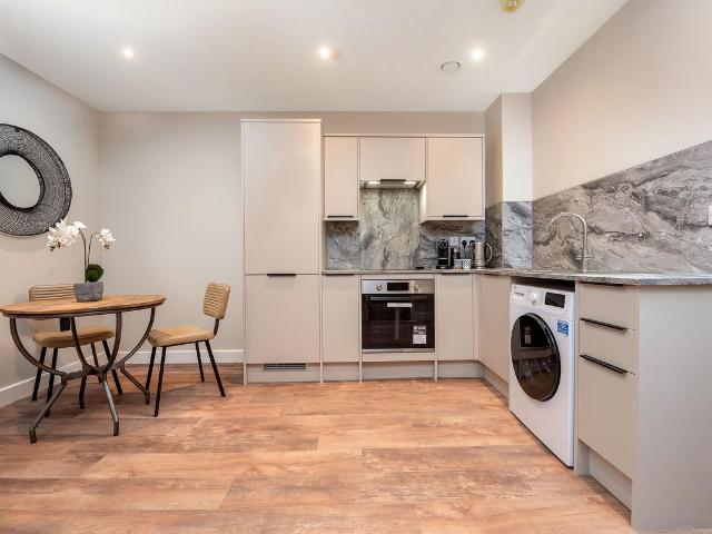 The Robo, Burleys Way, Leicester LE1, 1 bed flat to rent, £900 pcm | PrimeLocation