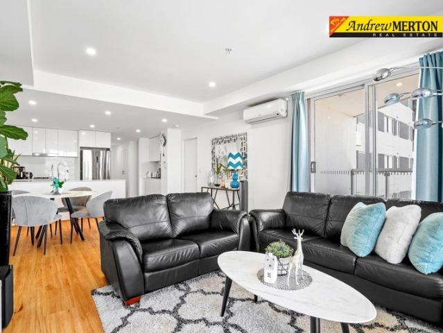 THE ROLLS ROYCE OF MODERN LIVING ULTRA STYLISH 2 BEDROOM UNIT IN PRIME LOCATION