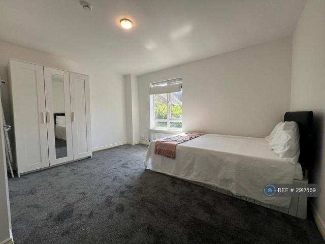 The Rookery, Grays, RM20 1 bed in a house share to rent £845 pcm £195 pw