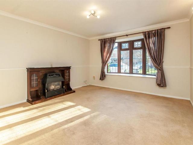 The Rookery, Halesowen, B62 2 bed house to rent £1,100 pcm £254 pw