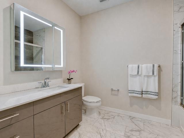 The Rail at North Bergen 1 Bedroom Apartment for Rent at 4828 Tonnelle Ave, North Bergen, NJ 07047