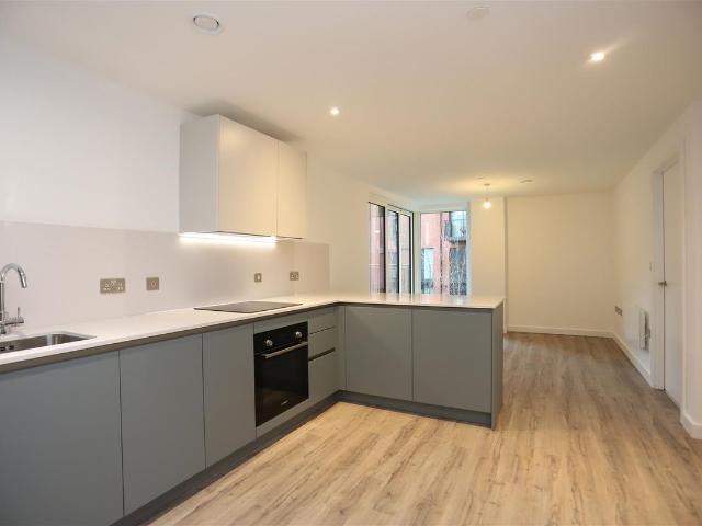 The Railings, Middlewood Locks M5, 1 bed flat to rent, £1,250 pcm | PrimeLocation