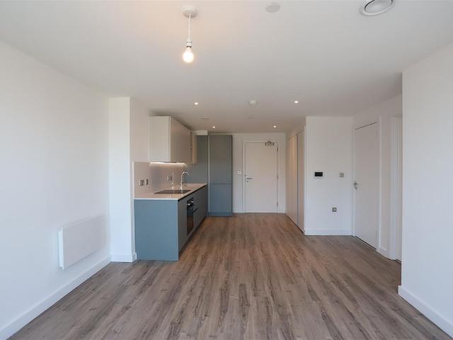 The Railings, Middlewood Locks M5, 2 bed flat to rent, £1,600 pcm | PrimeLocation