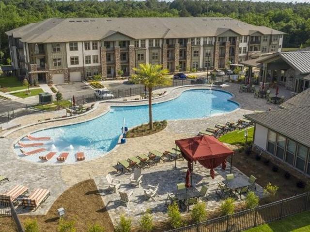 The Retreat at Fairhope Village 1 Bedroom Apartment for Rent at 300 Fly Creek Ave, Fairhope, AL 36532