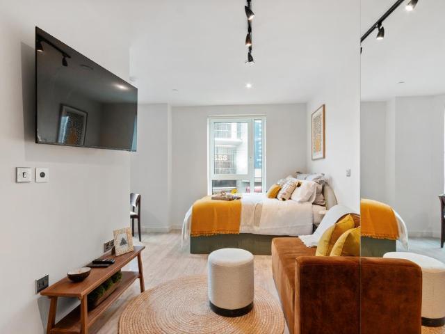 The Rex, Kingston Upon Thames. Studio to rent £2,159 pcm £498 pw