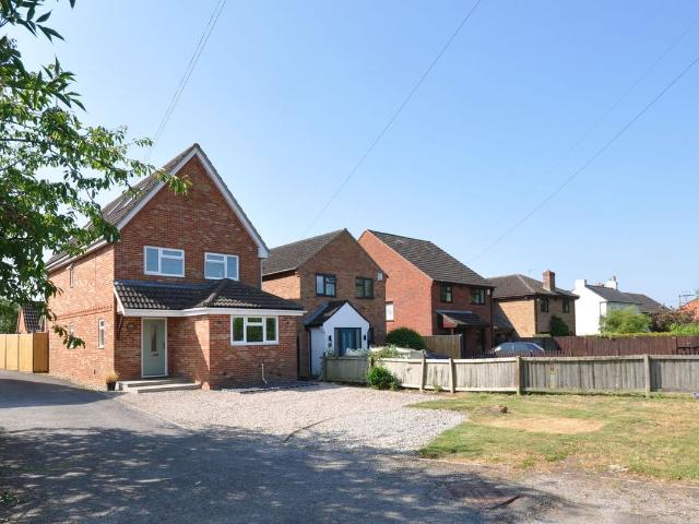 The Reddings, Cheltenham GL51, 5 bed detached house to rent, £2,250 pcm | PrimeLocation
