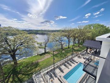 The Reeve Lakeside 1 Bedroom Apartment for Rent at 4600 Lake Road Ave, Robbinsdale, MN 55422