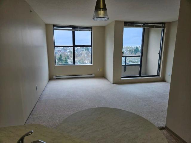 The Remington — Studio Suite with a balcony Two month free rent