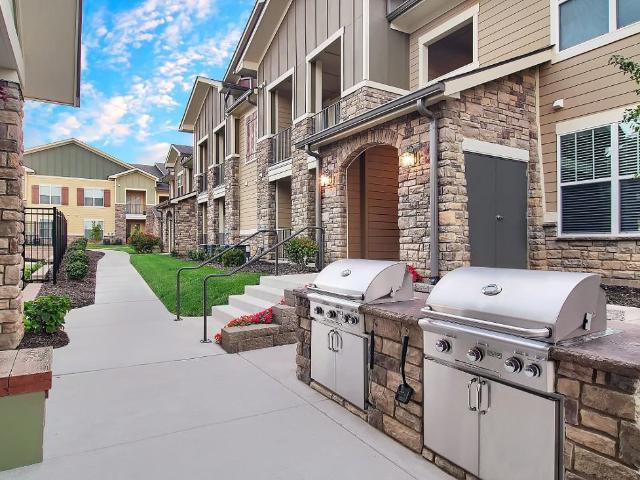 The Reserve at Fountainview 1 Bedroom Apartment for Rent at 1000 Fountainview Cir, Saint Charles, MO 63303