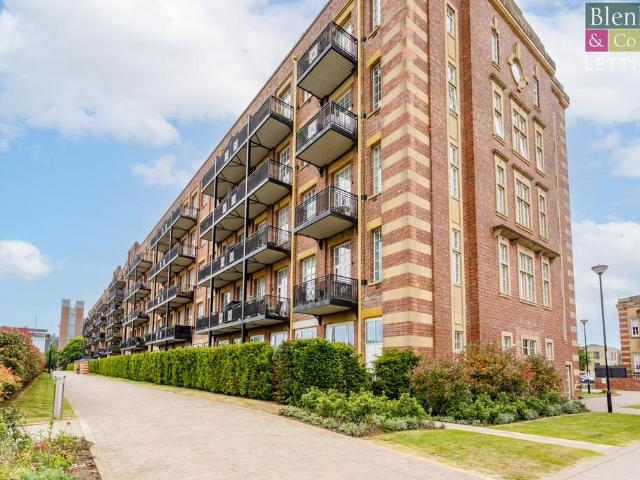 The Residence, Bishopthorpe Road. 2 bed flat to rent £1,750 pcm £404 pw