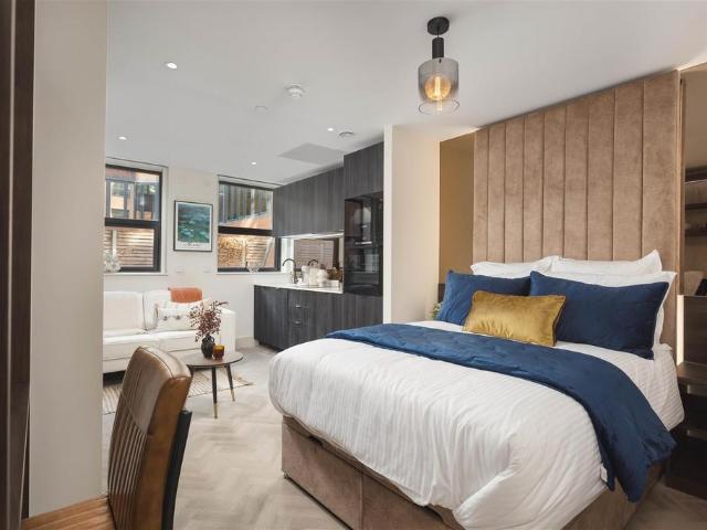 The Residence, East Parade, Leeds LS1 Studio to rent £1,345 pcm £310 pw