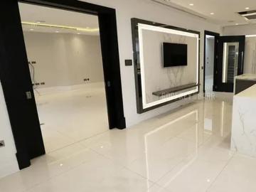 The Residence, 106 Camlet Way, London, EN4 0NX, United Kingdom | 3 bed apartment for rent #135674010 | Rentberry