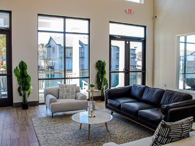 The Residences at Lakeview 1 Bedroom Apartment for Rent at 2774 S Mendenhall Rd, Memphis, TN 38115 Southeast Memphis