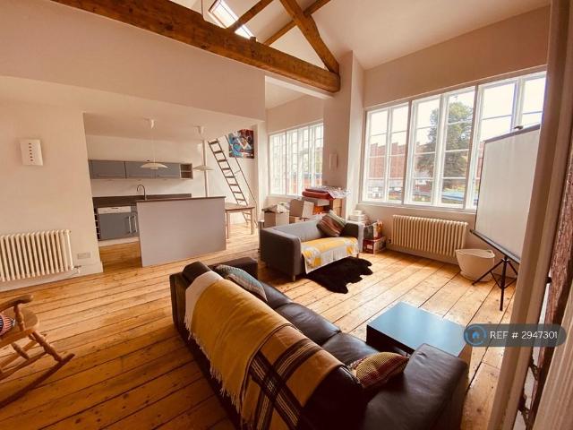 The Ribbon Factory, Coventry, CV1 2 bed penthouse to rent £1,900 pcm £438 pw