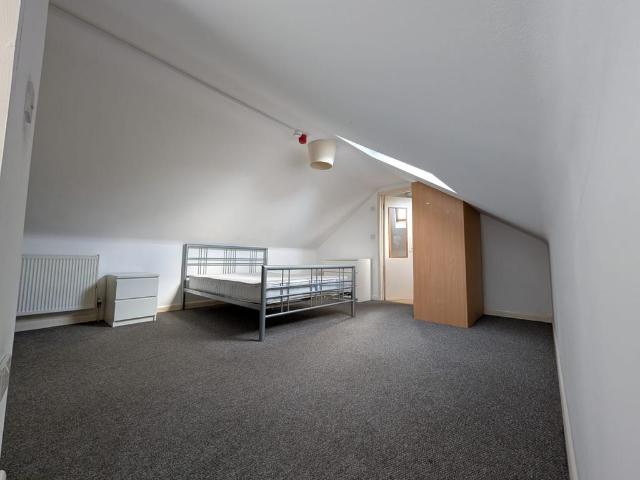 The Ridgeway, Gillingham, ME7 1 bed in a house share to rent £750 pcm £173 pw