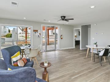 The Ridge 1 Bedroom Apartment for Rent at 557 Tramway Blvd Ne, Albuquerque, NM 87123