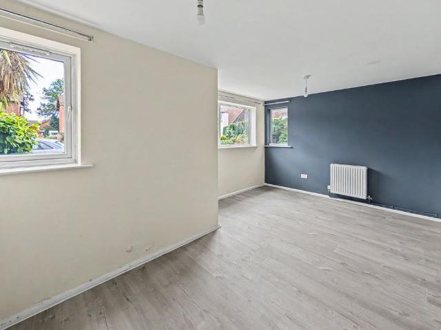 The Ridings, Bicton Heath, Shrewsbury, Shropshire, SY3 5ES