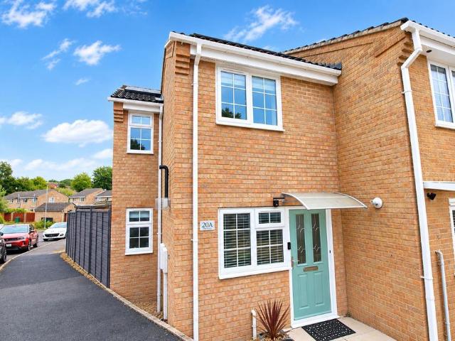 The Ridings, Bishopstoke, Eastleigh 2 bed end of terrace house to rent £1,300 pcm £300 pw