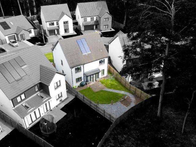 The Woods, Montrose, Angus, DD10 4 bed detached house to rent £1,800 pcm £415 pw