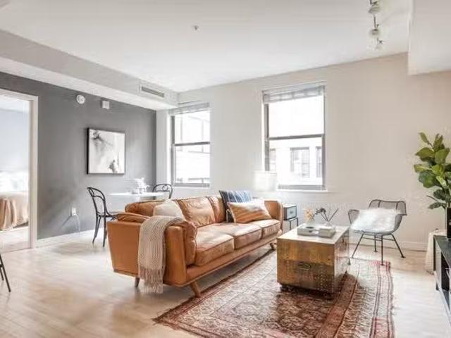 The Woodward, 733 15th St NW, Northwest Washington 1 Bedroom.