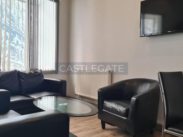 The Works, Half Moon Street, Huddersfield HD1, 3 bed flat to rent, £1,300 pcm | PrimeLocation