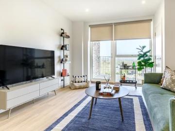 The Waypoint, Maidenhead SL6, 2 bed flat to rent, £1,940 pcm | PrimeLocation