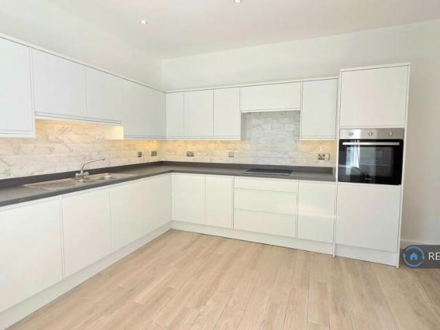 The Walk, Ebbw Vale, NP23 5 bed terraced house to rent £1,800 pcm £415 pw