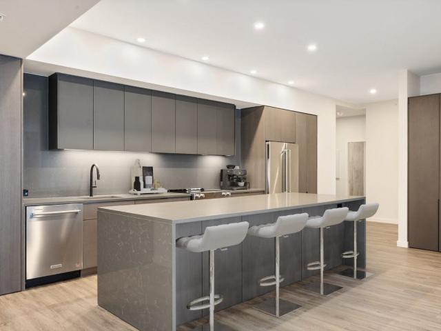The Wedge Apartments 1 Bedroom Apartment for Rent at 952 Johnson St, Victoria, BC V8V 0H6 Harris Green