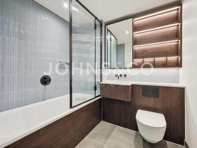 The Westwood Building, Regent's View. 1 bed flat to rent £2,899 pcm £669 pw