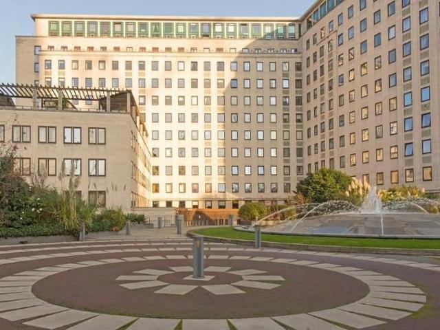 The Whitehouse Apartment, Belverder. 2 bed flat to rent £3,497 pcm £807 pw