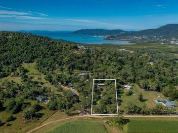 The Whitsundays. Without the crowds. Without the compromise