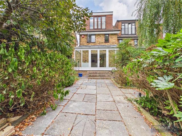 The Willows, Weybridge KT13, 4 bed semi detached house to rent, £3,995 pcm | PrimeLocation