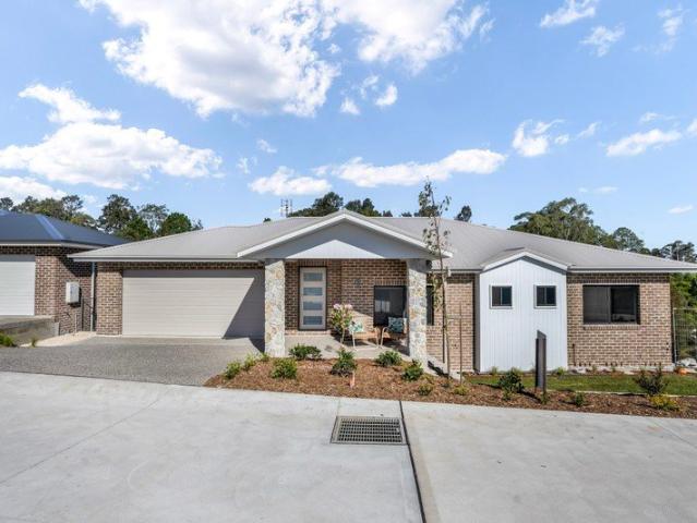 The Willows: Boutique by Design, Bolwarra by Nature Access via Oakland Close, Bolwarra