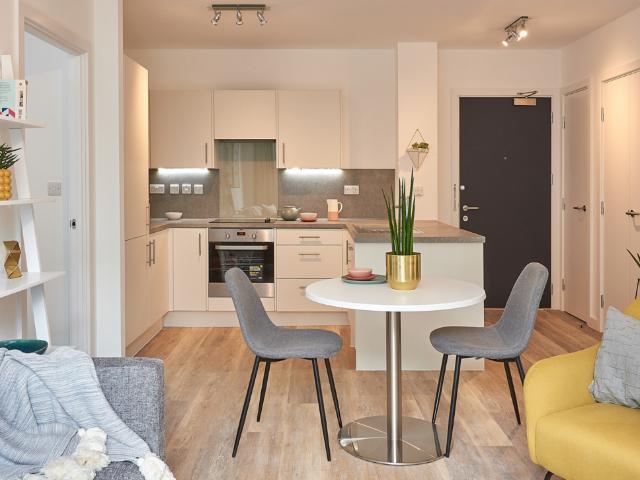 The Wullcomb, 93 Highcross Street. 2 bed flat to rent £1,525 pcm £352 pw