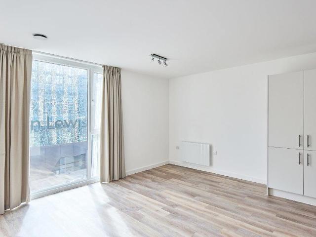 The Wullcomb, Highcross Street, Leicester LE1, 2 bed shared accommodation to rent, £1,395 pcm | PrimeLocation