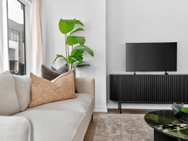 The Towns at York Mills & Leslie — Three Bedroom Townhomes