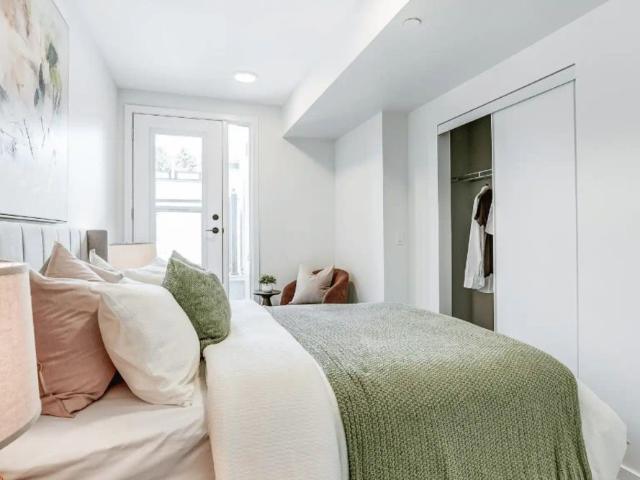 The Towns at York Mills & Leslie — Two Bedroom Townhomes
