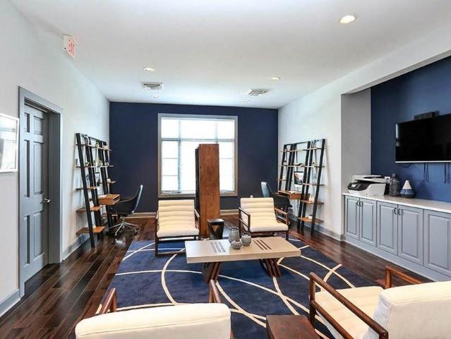 The Township 1 Bedroom Apartment for Rent at 400 Ne 103rd St, Kansas City, MO 64155 New Mark