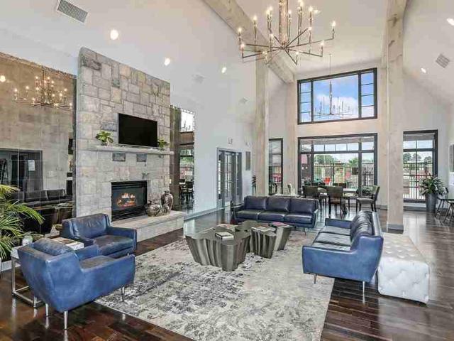 The Township 2 Bedroom Apartment for Rent at 400 Ne 103rd St, Kansas City, MO 64155 New Mark